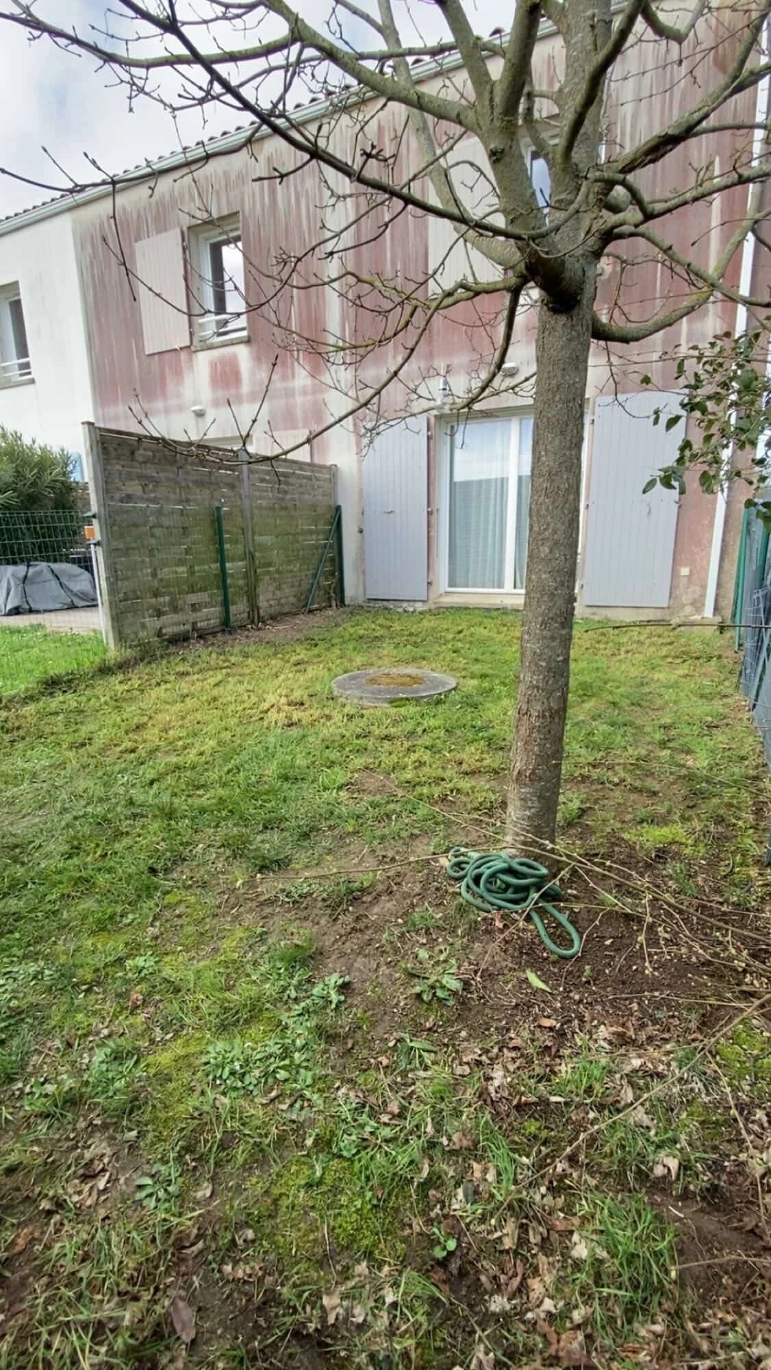Après tonte par votre jardinerie rochelaise